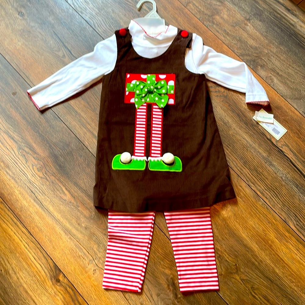 NWT from Peaches n cream, reversible jumper set Xmas 2T
